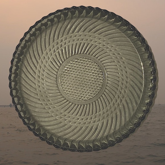 Vintage Libbey glass 10” plate in smoke gray - Picture 1 of 2